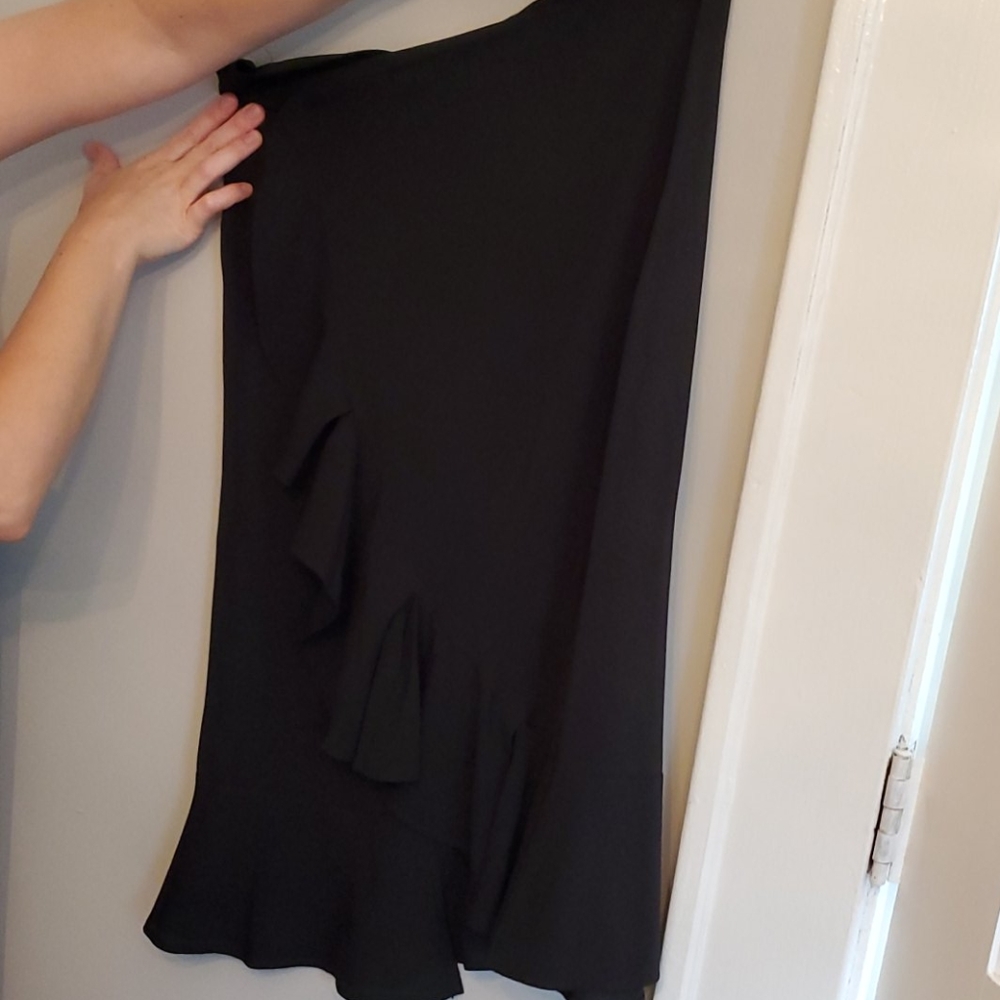 Black Diva Fancy skirt size L perfect condition NBW
